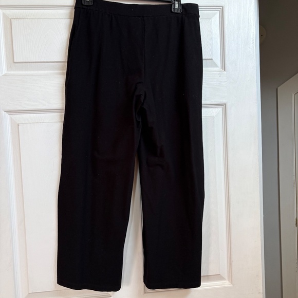 SOLD Eileen Fisher Lightweight Black Stretch Wide Leg Pants - Picture 5 of 12